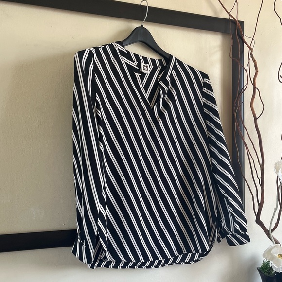 Anne Klein Tops - Anne Klein black white stripes blouse